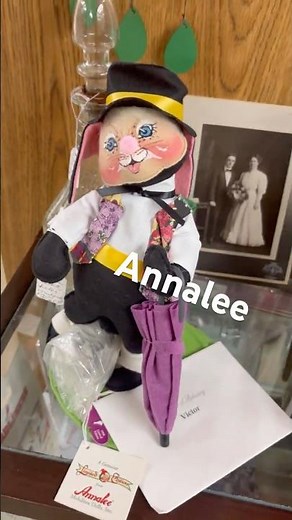Vintage older Annalee doll Antique Mall finds #annalee #vintagedoll #antiquemall