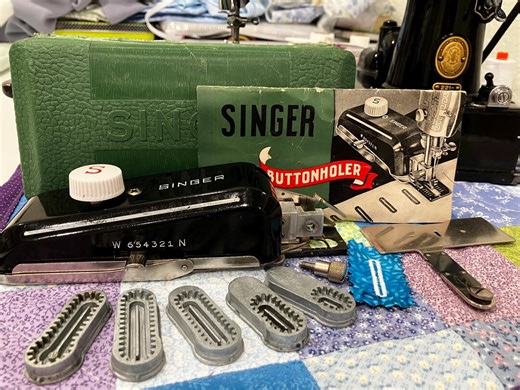 Vintage Tested and Working Singer Buttonholer Attachment: Low Shank, Fits Featherweight 221/222 - Etsy
