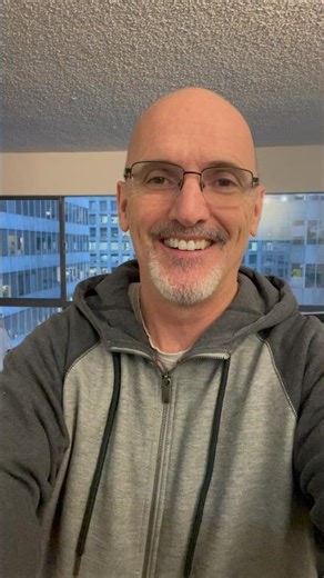 Day 1 of 100 days of speaking tips. Enough with PPT. #presentationmanagement #publicspeaking