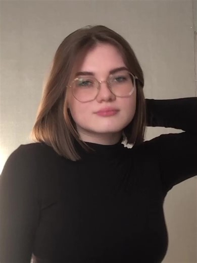 Caller Tune for English Girls: Catchy Soundtrack Selection