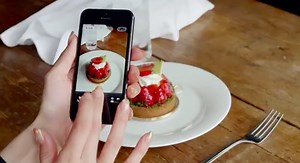 Apple Shows How People Use The iPhone To Take Photos Every Day In New TV Ad