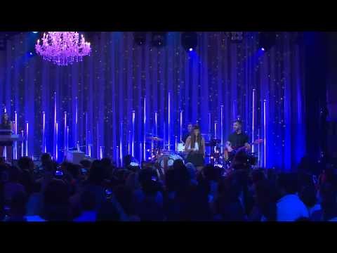 Christina Perri - A Thousand Years - Live on the Honda Stage at the iHeartRadio Theater LA