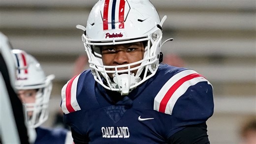 Craig Tutt carries Oakland to Class 6A TSSAA football championship over Ravenwood