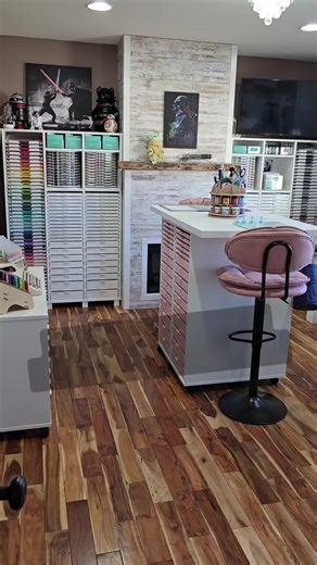 Craft Island: Transform Your Craft Room Organization