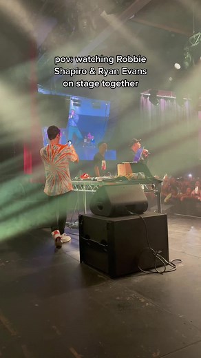 Nickelodeon x Disney Channel Crossover: iParty with Victorious!