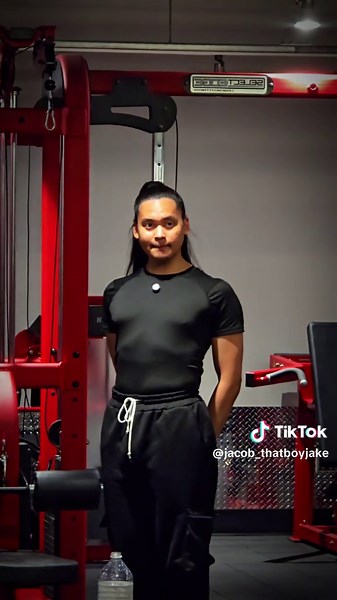 Jacob (@jacob_thatboyjake)’s video of poses