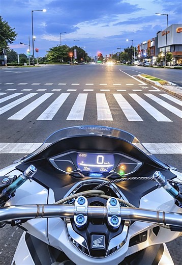 Morning Vibes and the PCX 160