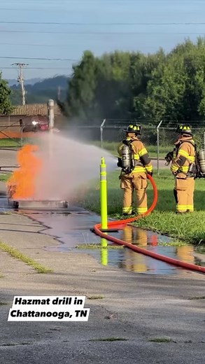Training for hazmat incidents is important and the CFD is committed to being ready and prepared when those calls occur. That’s why we partnered with Sofix and Hamilton County Office of Emergency Management & Homeland Security for an exercise with several of our squad companies and our Special Operations Division. It simulated a tanker truck carrying toluene, a highly flammable liquid, colliding with a car and overturning. Firefighters had to put out the fire to the gas lines and address the leak