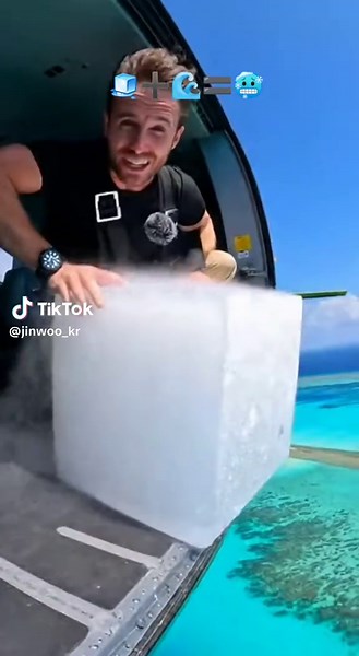 Thrilling Dry Ice Experiment: Helicopter to Sea