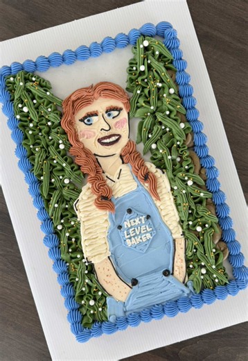 Chloe’s Giant Cookie Cake: How to Decorate a Buttercream Cookie Cake