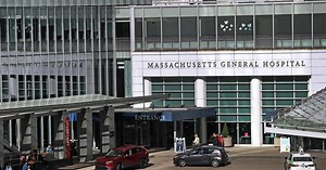 Massachusetts General Hospital experiencing extremely long wait times in emergency department
