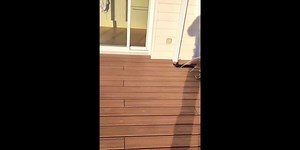 Comment installer un câble sous la terrasse :