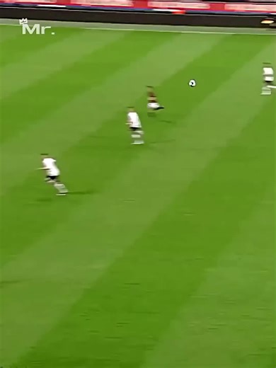 Young Ronaldinho's Best Skills Compilation