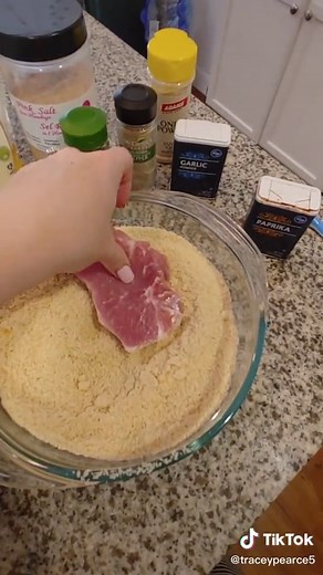 Crispy Whole30 Paleo Pork Chops Recipe