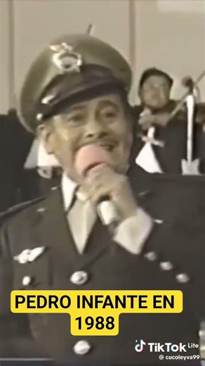 PEDRO INFANTE EN 1988 cantando EL GENERAL.