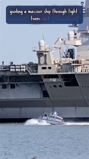 High-Speed Ship Control Is an Art #ShipLife #SeaSkills #MarineWorld #OceanNavigation