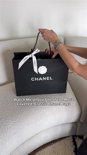 PurseBlog on Instagram: "Blind unboxing of my friend’s new Chanel gift, and it’s a good one!! Tag a friend who loves a classic bag like this one!"