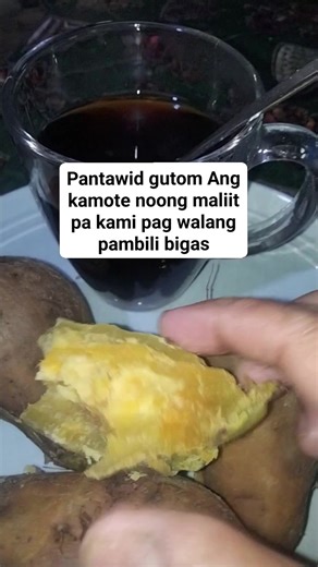 Ang kamote noong maliit pa kami pantawid gutom pag walang bigas #kamote #fblifestyle #kamotemylife #viravideoreels | Helen Sarsalejo Casalmer