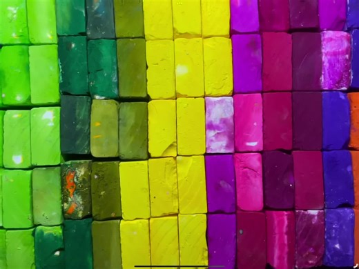 Exploring Dyed Gym Chalk in ASMR Style