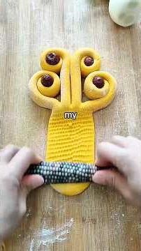 I used to work the closing shift at this massive, outdated movie theater #redditstories #reddit