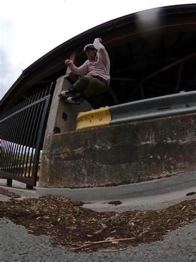 love what you do and do what you love #rollerblading #inlineskating #skatelife #skate #razorsskateco
