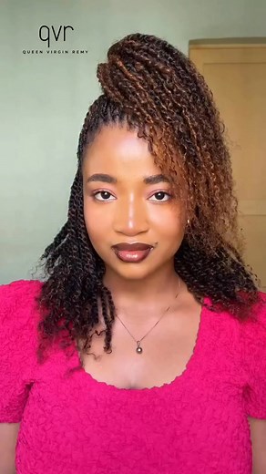 🦋 New twists, new vibe 😍 Mini twists made easy with QVR Kinky Bulk Human Hair 🎉 ☁️ Soft, light & natural look 🙌 No tangles, no shedding ✨ Easy to part & install = flawless finish 💁🏾‍♀️ 💇🏽‍♀️ Hair Details: 3 packs 20'' QVR Kinky Bulk Human Hair Dark Brown 2 packs 20'' QVR Kinky Bulk Human Hair Auburn Brown 🎥 Inspired by @petite_natural_ | QVR_hair