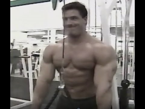 Dennis Newman - Cybergenics Star Profile - American Muscle Magazine