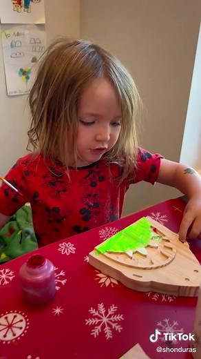 Niko & Adley make birthday crafts and breakfast for their dad. PT.1 #shonduras #aforadley #birthday #birthdayfun #crafts