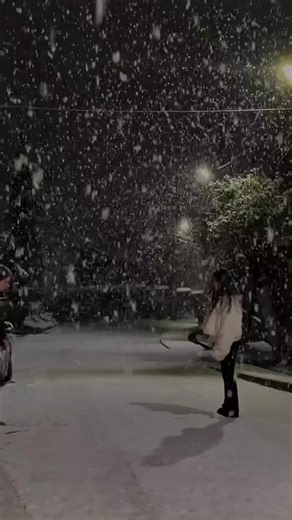 Emotional Moments Captured in Nature