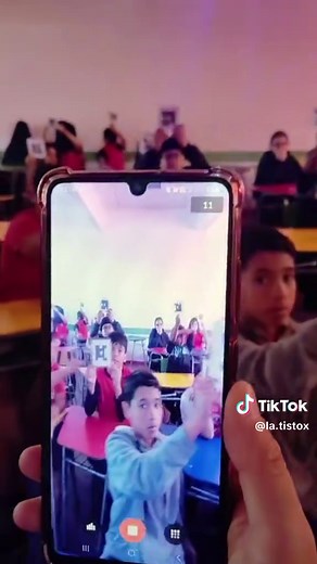 Resolver problemas tipo SIMCE con Plickers