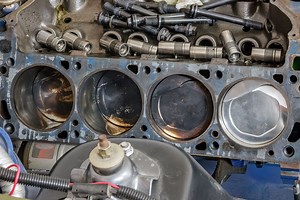 We Fix a Non-Running Ford 351 Cleveland, Part 2
