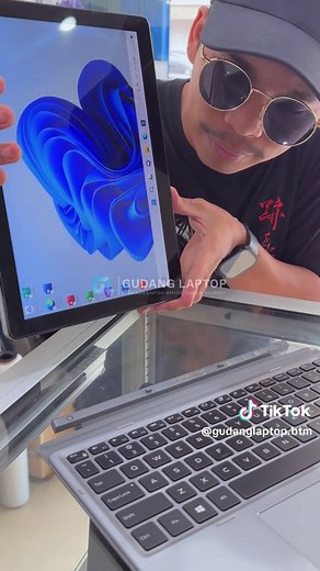 Dell 7210 2-in-1 Review: Performance and Features