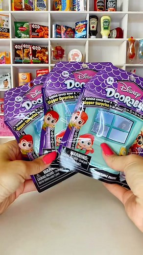 Disney Doorables Series 6 Blind Bags Unboxing | Snow White, Alice in Wonderland, Queen of Hearts