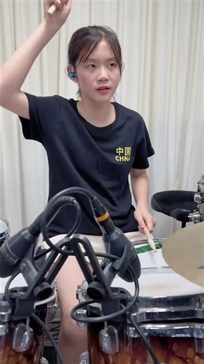 This beat hits DIFFERENT 🔥🔥 #music #drumkit #drumming #드럼과스틱