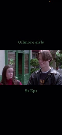 Gilmore Girls Season 1 Episode 1 | First Episode Recap