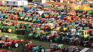 Oldtimer-Traktorentreffen Schötz: Ein Fest mit 850 Fahrzeugen