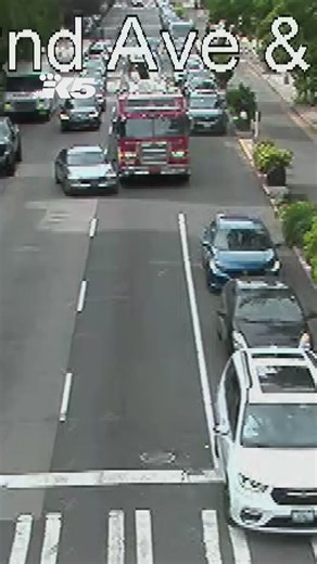 Driver repeatedly hits Seattle fire truck, leads police on high speed chase