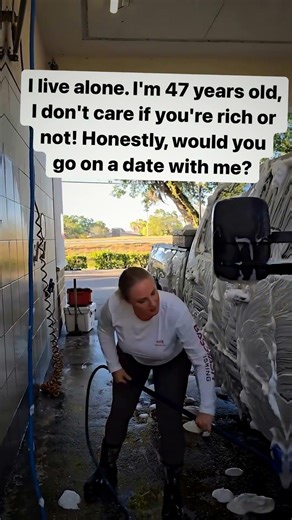 #lonelygirl #single #datingover50 #datingover40 #shorts