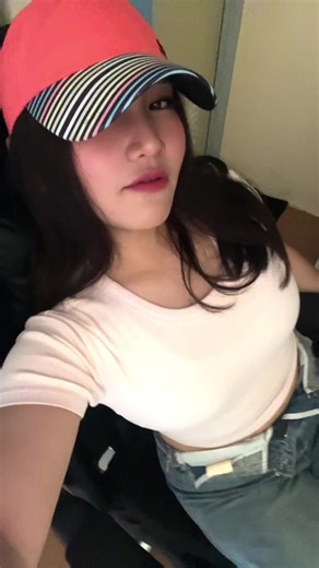 EeeEeeeeEeE