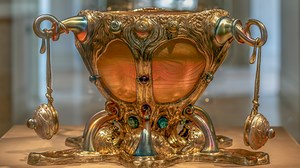 Louis Comfort Tiffany, Punch Bowl with Three Ladles