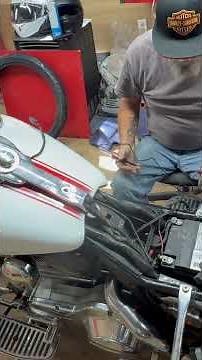 Fuel pump voltage and wiring check to see if you have a dead fuel pump on your Harley Davidson