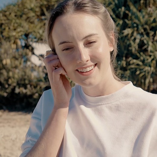 never touch American seashells #funny #reels #explorar #reelsvideo #TheFlash #explore #fyp #comedyreels #latenight #comedy #crackermilk | CrackerMilk