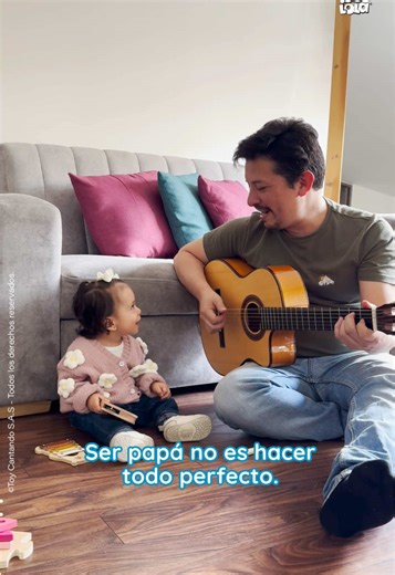 Padre presente con música infantil en familia
