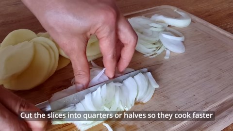 Easy Spanish omelette for one (or two) | Tortilla de patatas