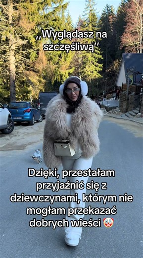 Filmy użytkownika GlamWiola (@glamwiola) z muzyką originalljud - fest hos abdullah😜🥰🤷‍♀️😒😎