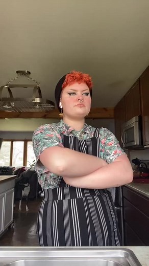 I will always defend my “basic” friends, even if I don’t understand their taste #fyp #foryou #collegehumor #basic also this sketch is amazingg !