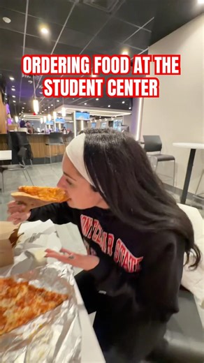 Ordering Pizza in College 🍕