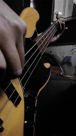 BAGAIKAN SAMURAI (BASS COVER) #basscover #bassguitar #bass #xpdc #bassplayer #malaysia #shortcover