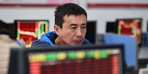 China’s Stock-Market Rout Has Become a Political Problem