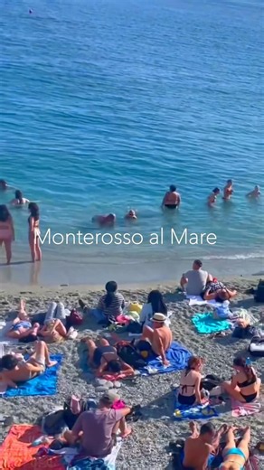 Cinque Terre! 💚🤍❤️#italy #cinqueterre #travel #summer #europa #viagem #mediterranean #europe